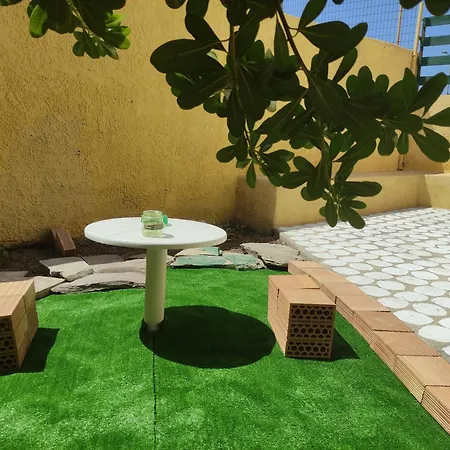 Fouli Studios & Apartments *